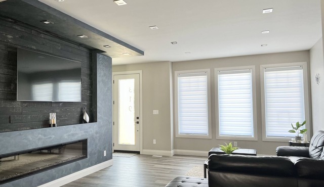Luxurious and Fashionable Home | Sleeps 8