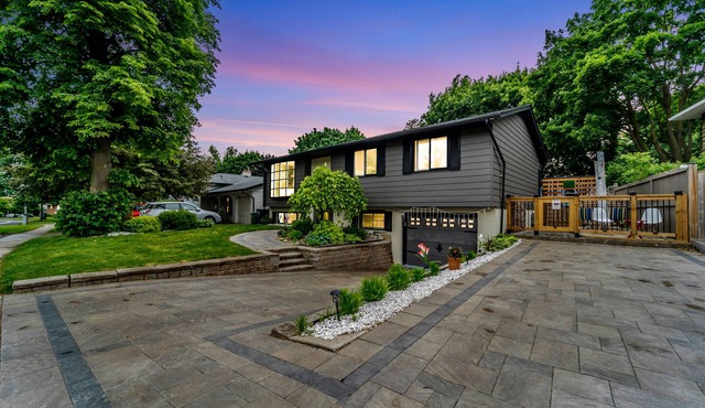Luxurious Cottage in city