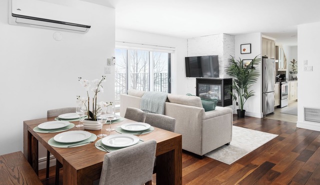 Luxury 3BR Condo – Family Friendly & Wi-Fi