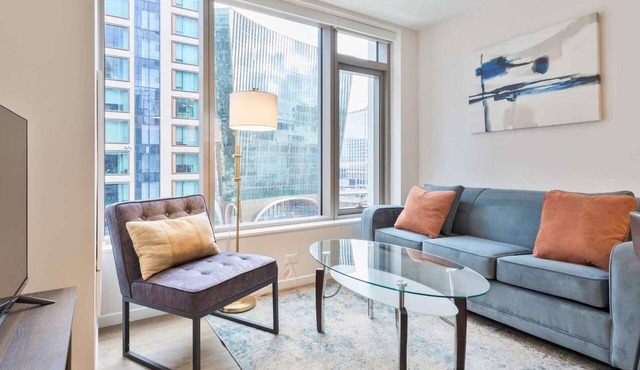Luxury Apt Heart of Seaport Walk Downtown in Boston