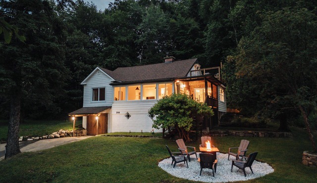 Luxury Lakefront Retreat Spa Beach Near Ski