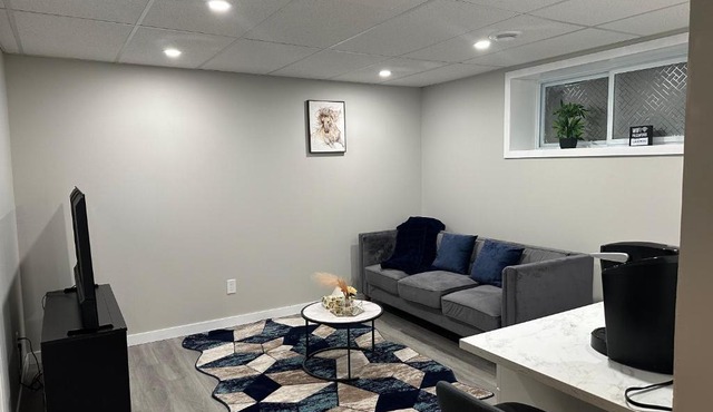 Luxury-Home Away from Home with Private Entrance