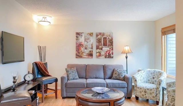 Luxury in the mountains at Radium Villas