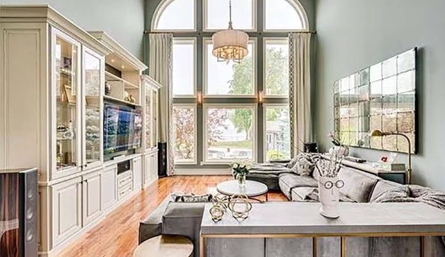 Luxury Million $ Lakefront Estate House - Swimming Pool - Bed and Breakfast