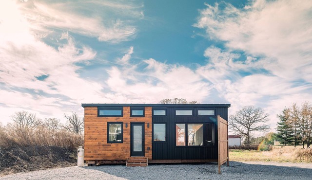 Luxury Tiny Home at the Farm - Botanical Oasis