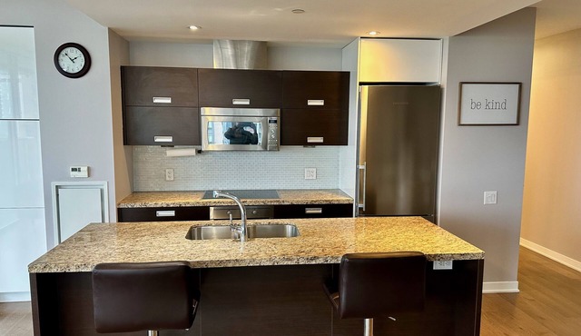 Luxury Waterfront Condo Toronto