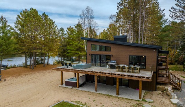 Magnificent chalet with a contemporary design: dream location for an unforgettable holiday