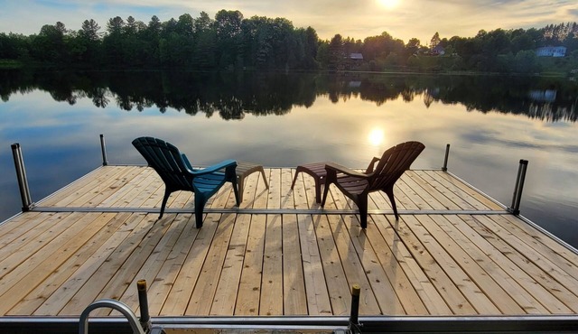 Magnifique updated lakefront chalet (CITQ #300310)