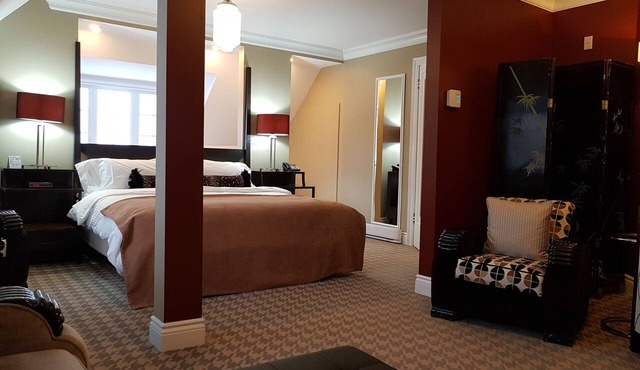 Manoir Chamberland (Adults Only, No Pets)