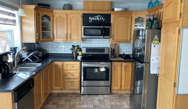 Marshall's Landing, Mount Pearl, NL - The convenience of city life living!