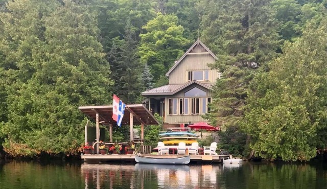 Meech Lake Lodge - Family Getaway