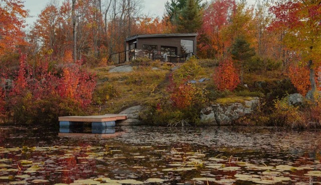 Mica Cabin | Remote Off-grid Lakefront Retreat