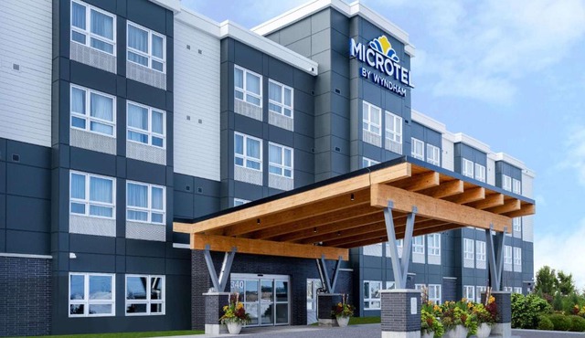 Microtel Inn & Suites by Wyndham Kanata Ottawa West