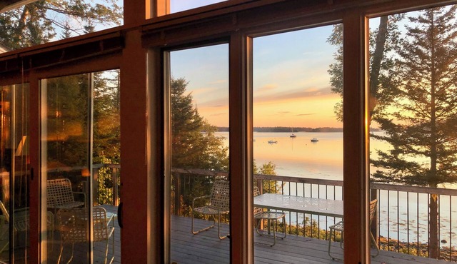 Mid-coast Dream- Beautiful Oceanfront home with spectacular views! in St. George