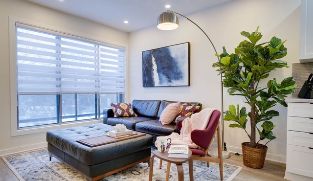 Midtown Sun Drenched Well Furnished 2BR No Clean $