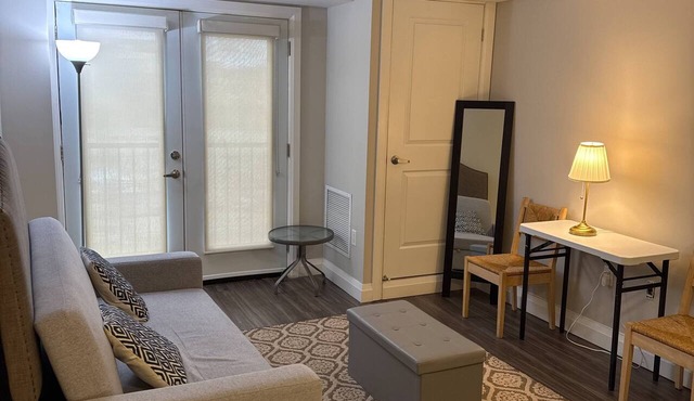 Milton DT Appartment. Parking + WiFi + flexible cancellation