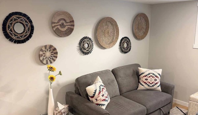 Modern 2BR Suite Private Entry Parking Laundry