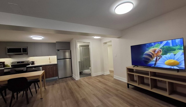 Modern 3-Bedroom Escape + Free Parking