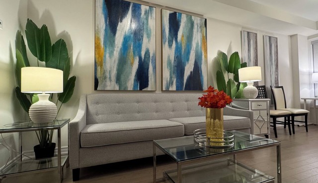 Modern Elegance: New Seaton Luxury Home in Pickering