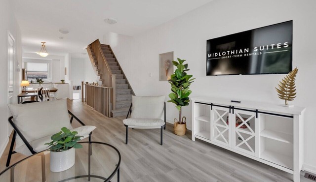 Modern Gem| 2026 FIFA - 40 Mins to BMO Field | THH