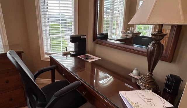Modern luxury suite near historic downtown Port Perry