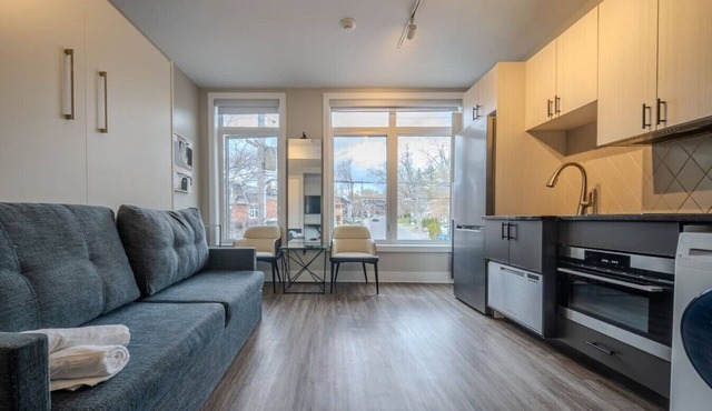 Modern Open-Concept Studio/Minutes to DT Ottawa