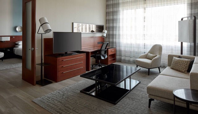 Montreal Airport Marriott In-Terminal Hotel