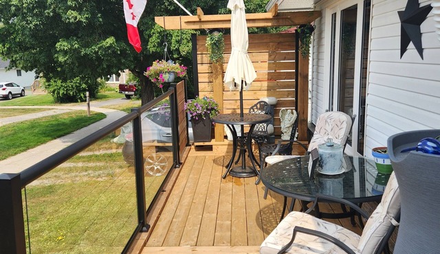 Morning Glory /Complete house 5 Bedrooms 2 full Baths/Truly a Hidden Gem.