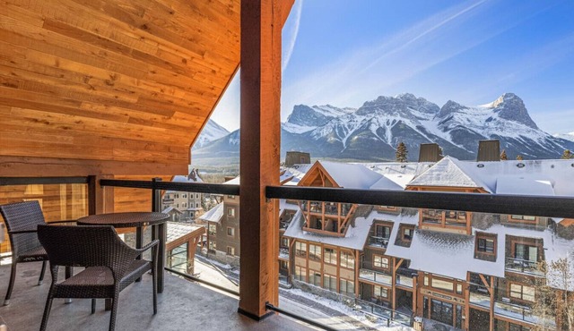 Mountain View, a 3BR Penthouse with Private Balconies