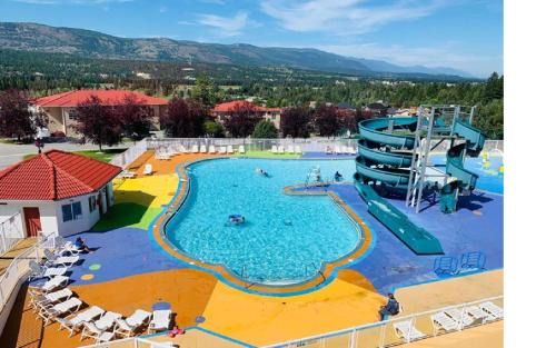 Mountain View Suites & Residency at Fairmont Hot Springs