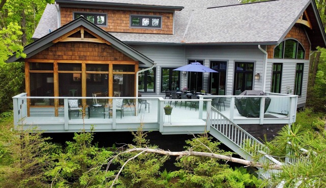 Muskoka Soul 💫 Spacious + Modern 6 Bedroom on Lake Muskoka 💫 @MuskokaSoul