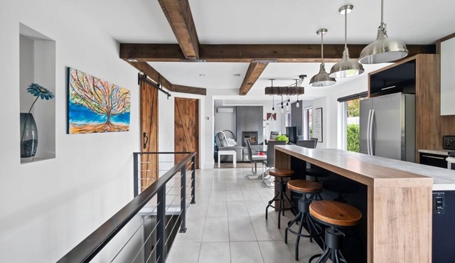 New design house friendly and calmer area in Dollard-des-Ormeaux