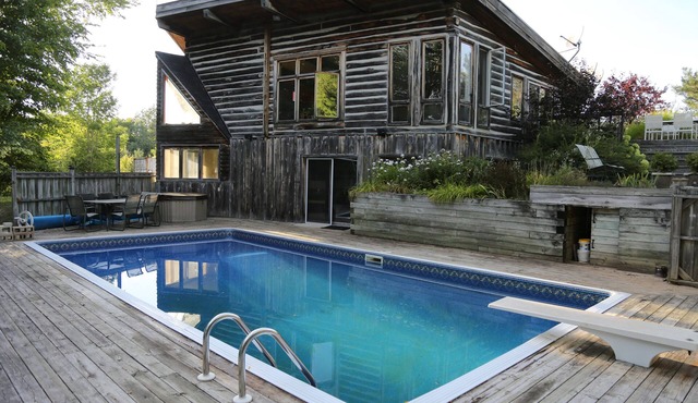 New Earth Estate eco retreat B&B