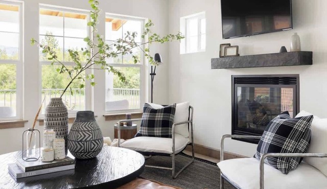 New Pet Friendly Upscale Dover Bay Bungalow in Dover