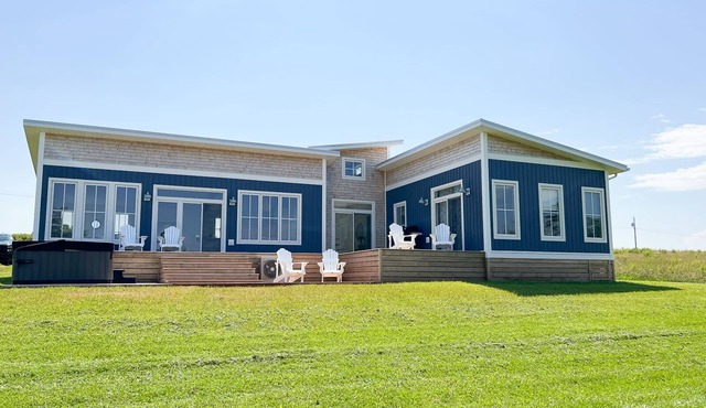 NEW…Waterfront, Hot Tub, Private