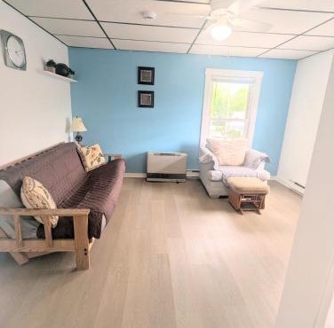 newly updated 1BD apartment 10 min to beach