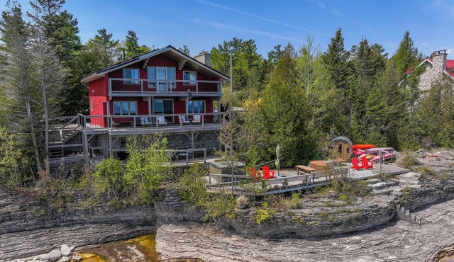 Norse Nook | SAUNA+HOT TUB | BAYSIDE Waterfront