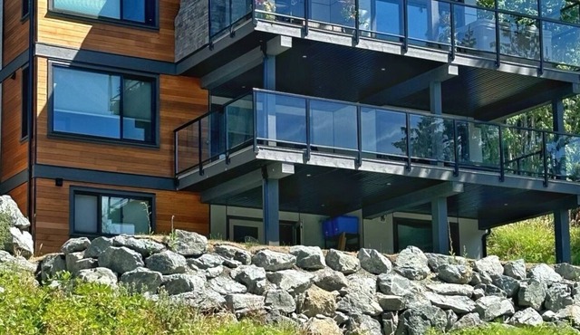 North Shore Haven & North Shore Nest