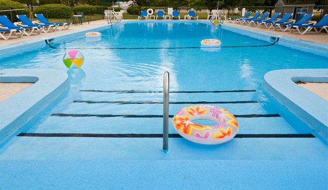 Ocean Park Inn Cape Cod in Eastham