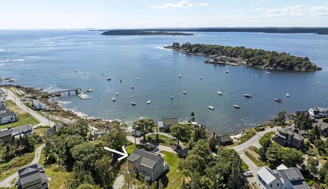 Ocean Point Boothbay Luxury Home|5BR |4.5BA|Sleeps 12 in Boothbay