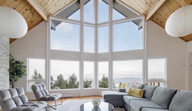 Ocean's Embrace Suite