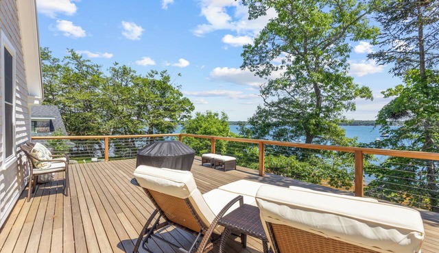 Oceanfront Cottage on Casco Bay in Yarmouth