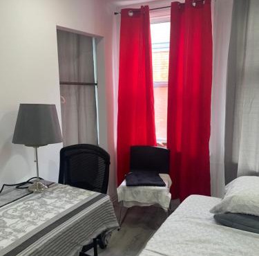 Only Private Room Steps To UOttawa Downtown Not Full apt