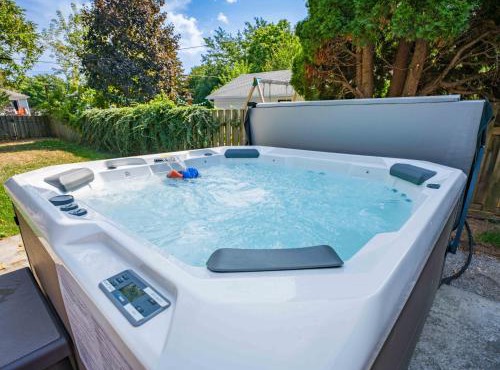 Outdoor Sauna Hot Tub Playroom Port Dallhousie
