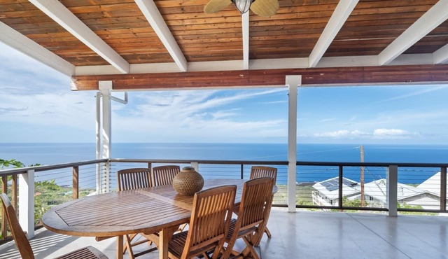 Panoramic Coastline Views In a Creative Tri Level Home in Captain Cook