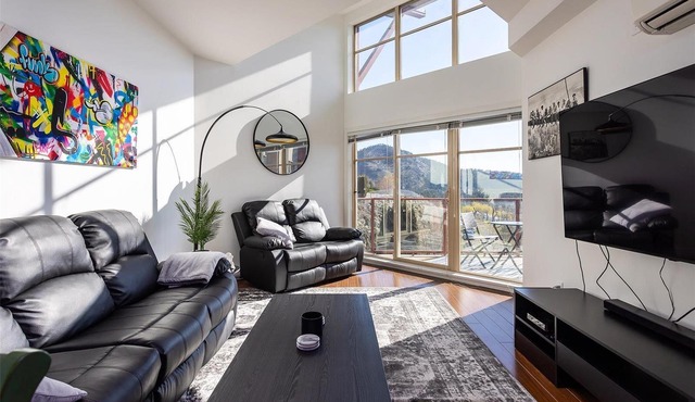 Peaceful Retreat with Breathtaking View