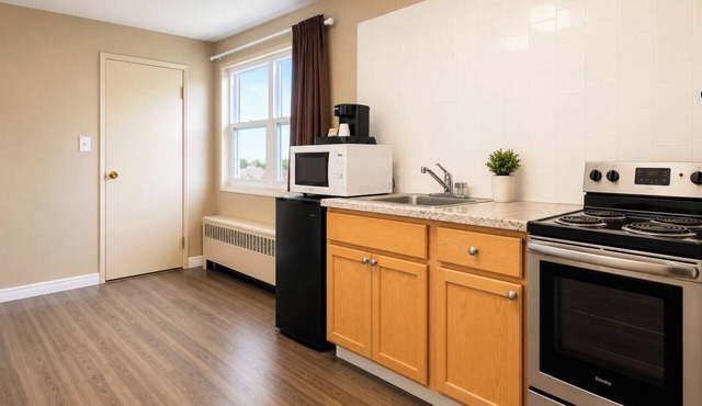 Perfect for travellers and workers. Pay for home and get hotel experience.