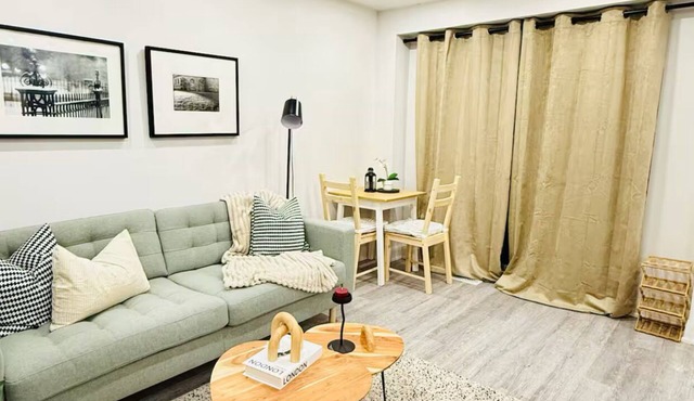 Pet friendly private backyard Garden studio