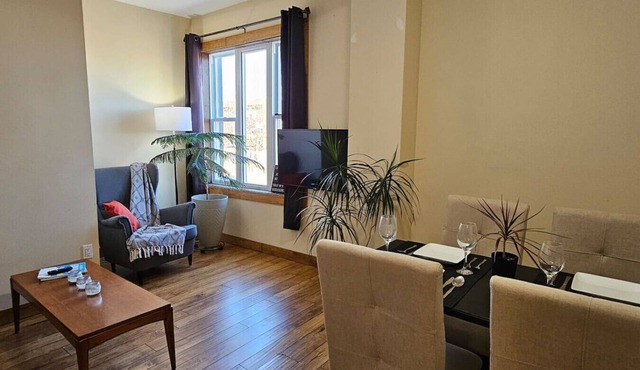 Pet Friendly, Sleeps 4, Two Beds