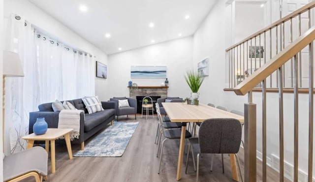 Pierrefonds 4BR House with Garden & EV Charger